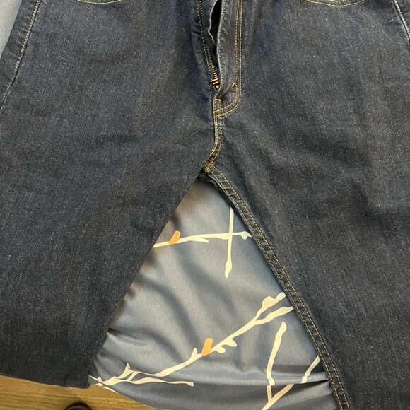 Levis 513 Slim Straight - Picture 2 of 2